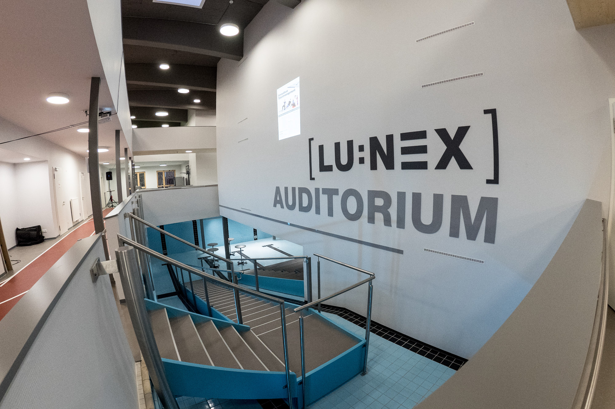 Copyright : Claude Piscitelli Lunex University