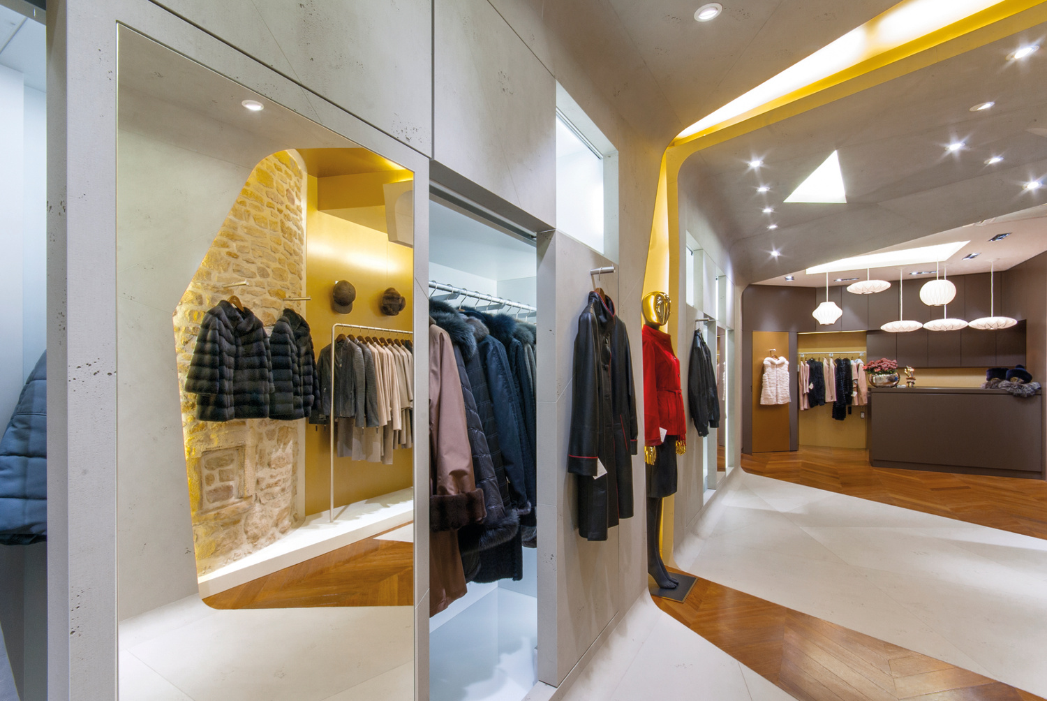 Copyright : RM Archi BOUTIQUE SCHMITZ