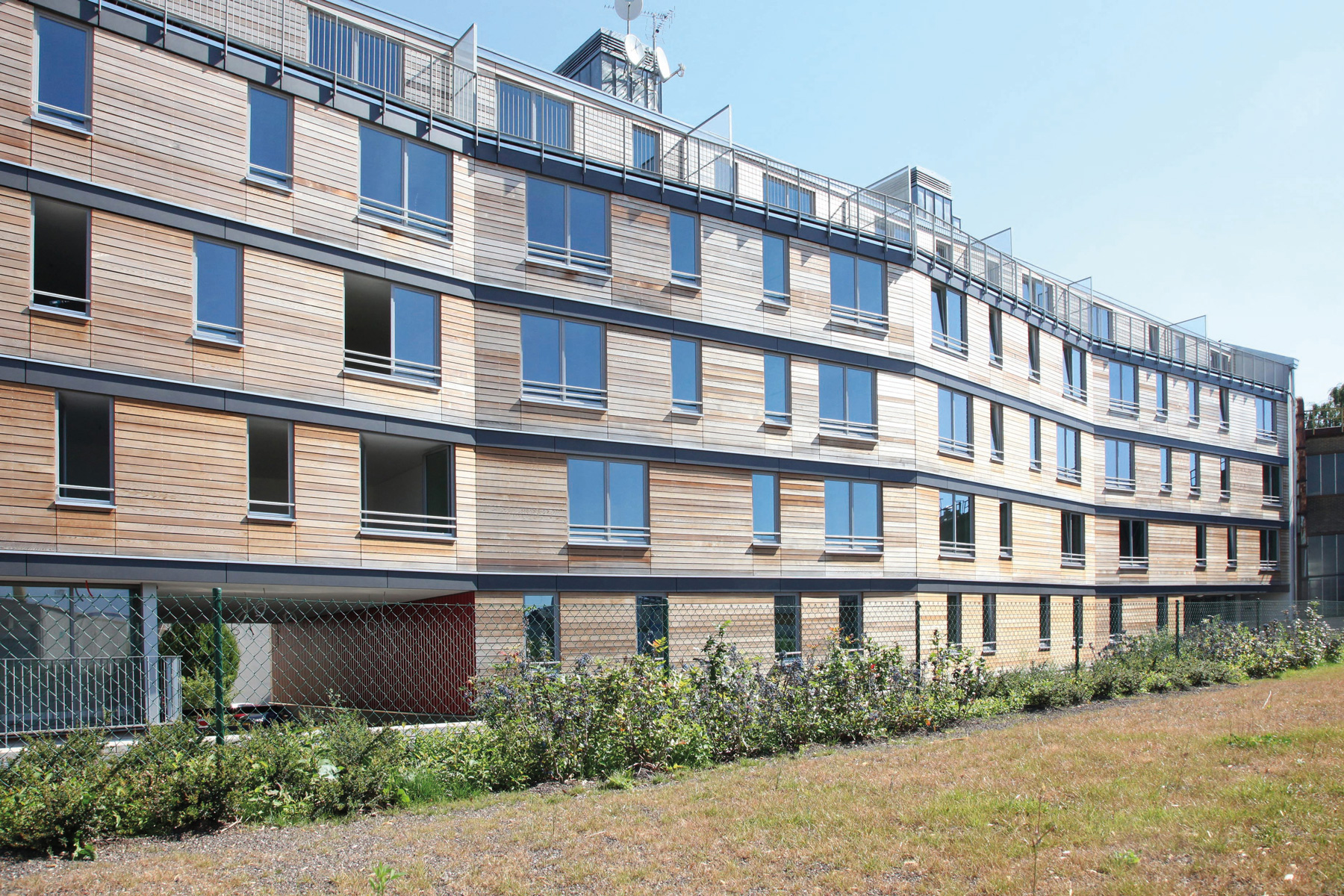Copyright : Boshua IMMEUBLE URBAIN