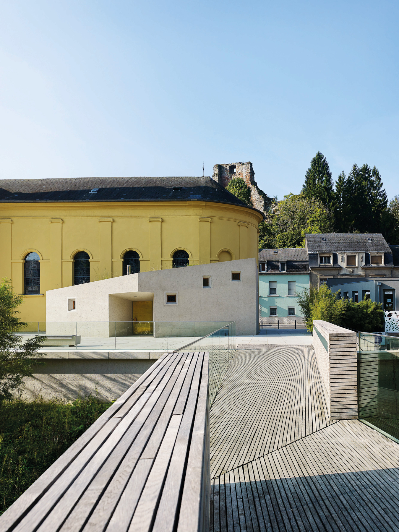 Copyright : Lukas Roth SACRISTIE