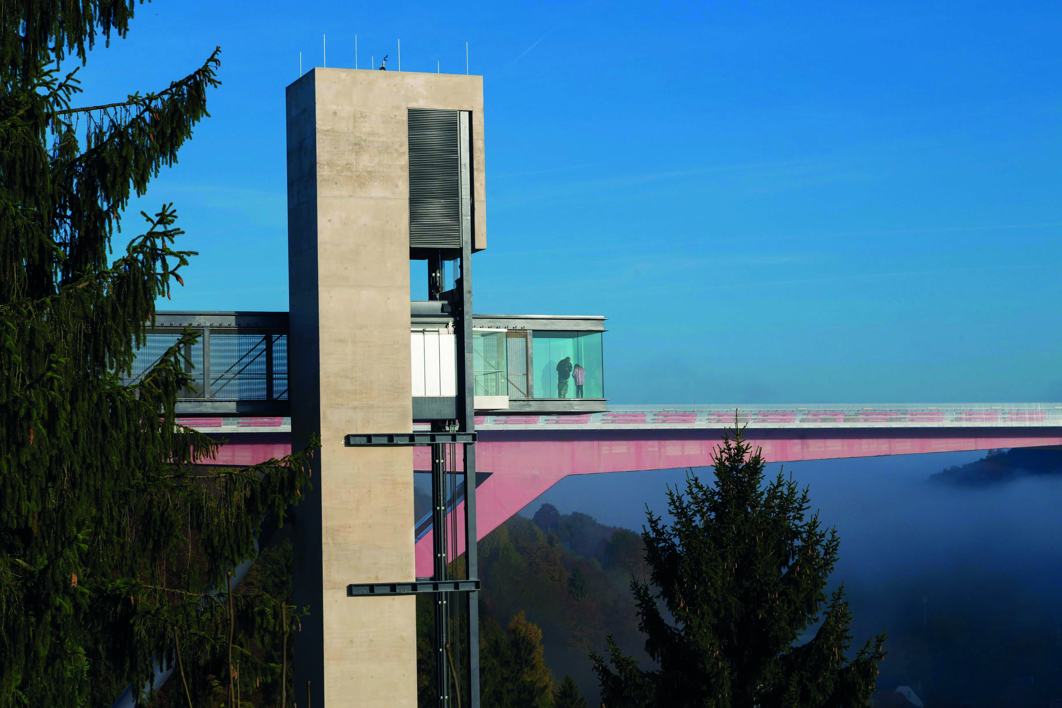 Copyright : Bohumil Kostohryz ASCENSEUR DU PFAFFENTHAL
