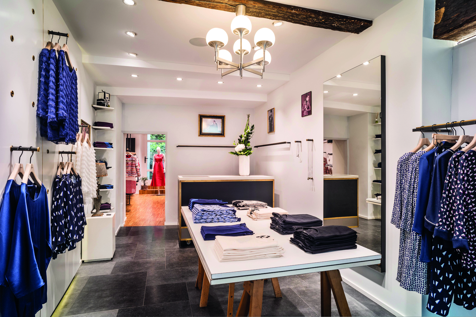 Copyright : Gerrit Meier YILESTE STORE