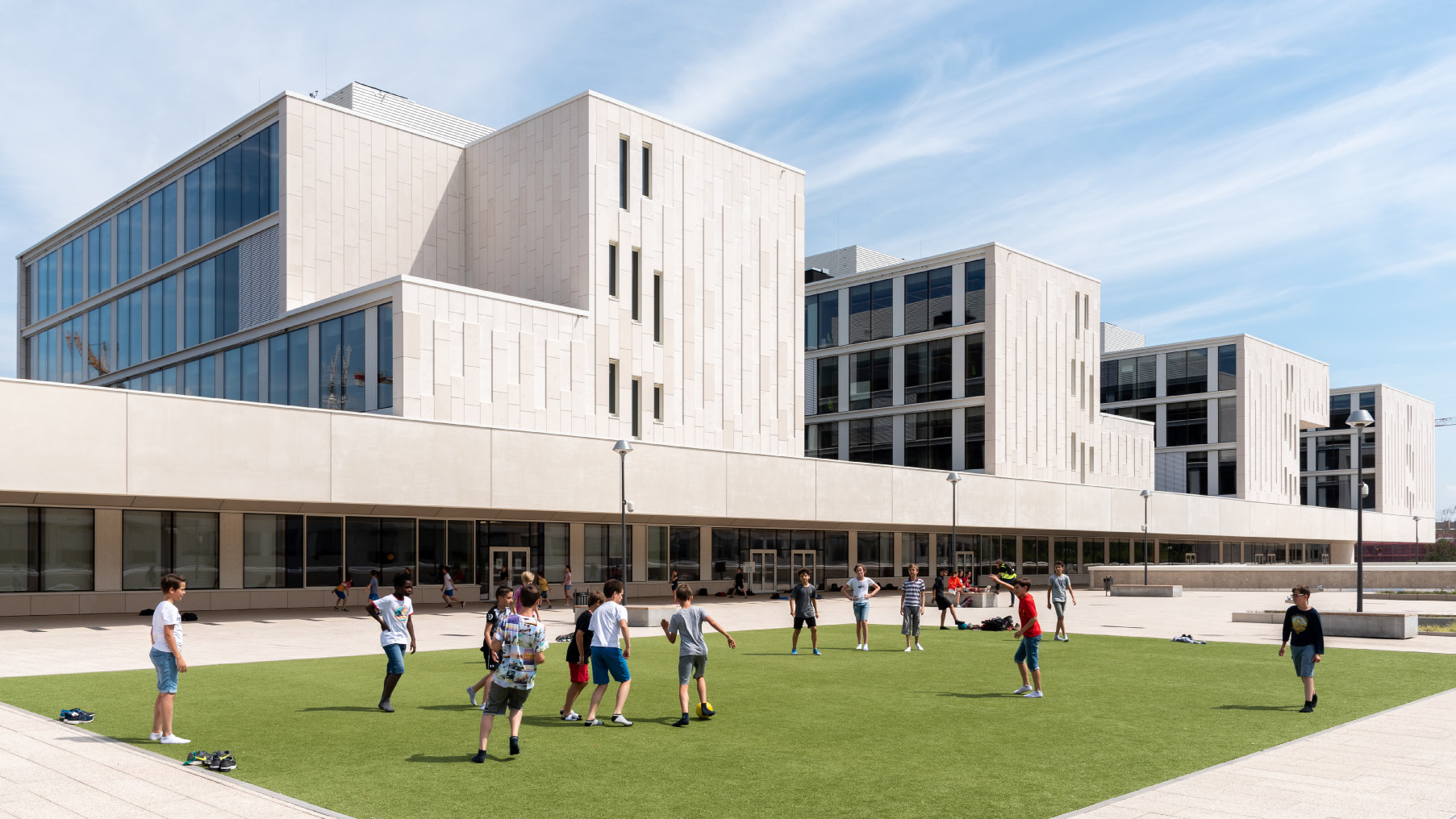 ÉCOLE ET LYCÉE FRANÇAIS DE LUXEMBOURG